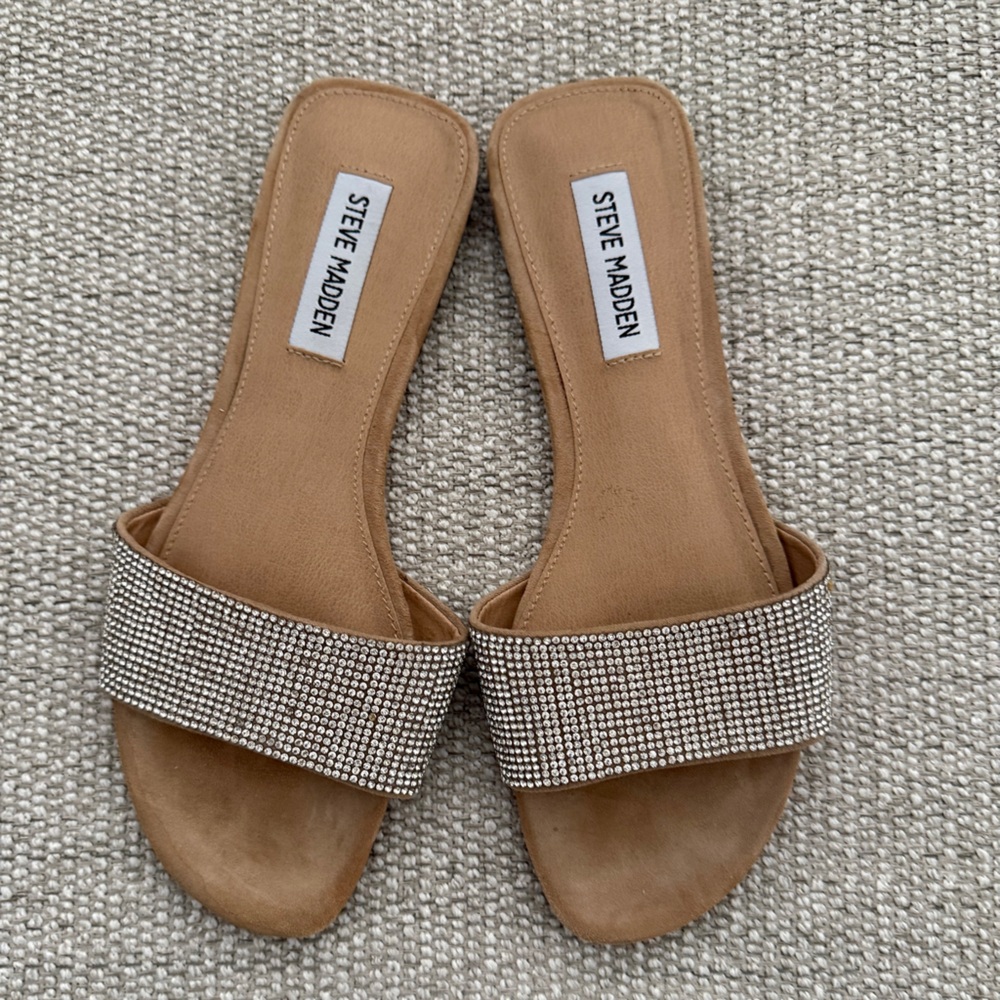 Steve Madden Women's Rhinestone Silver and Tan Slide Sandals, Size 7 - Picture 2 of 3